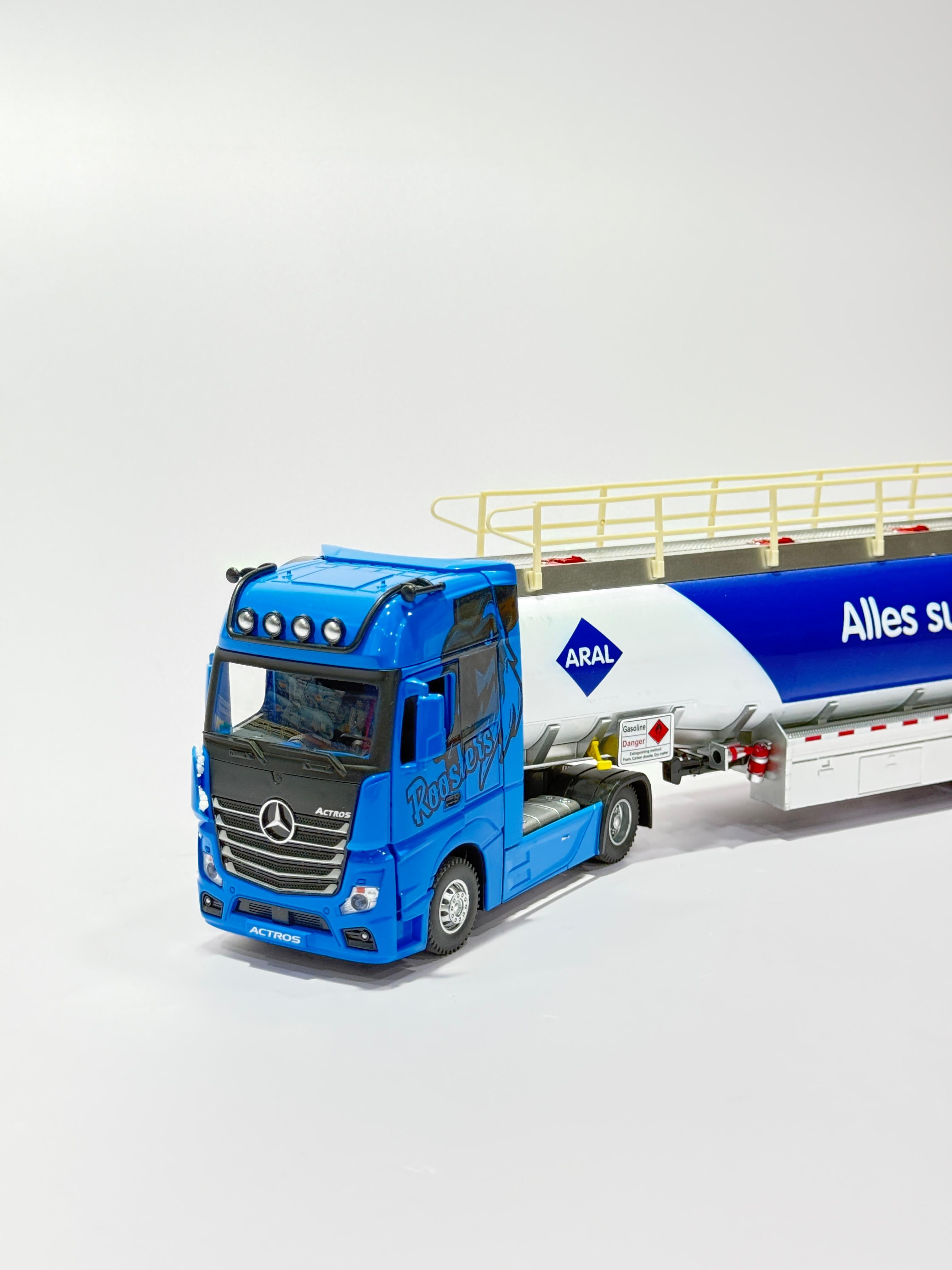 Fuel Tanker Die-Cast Model Truck