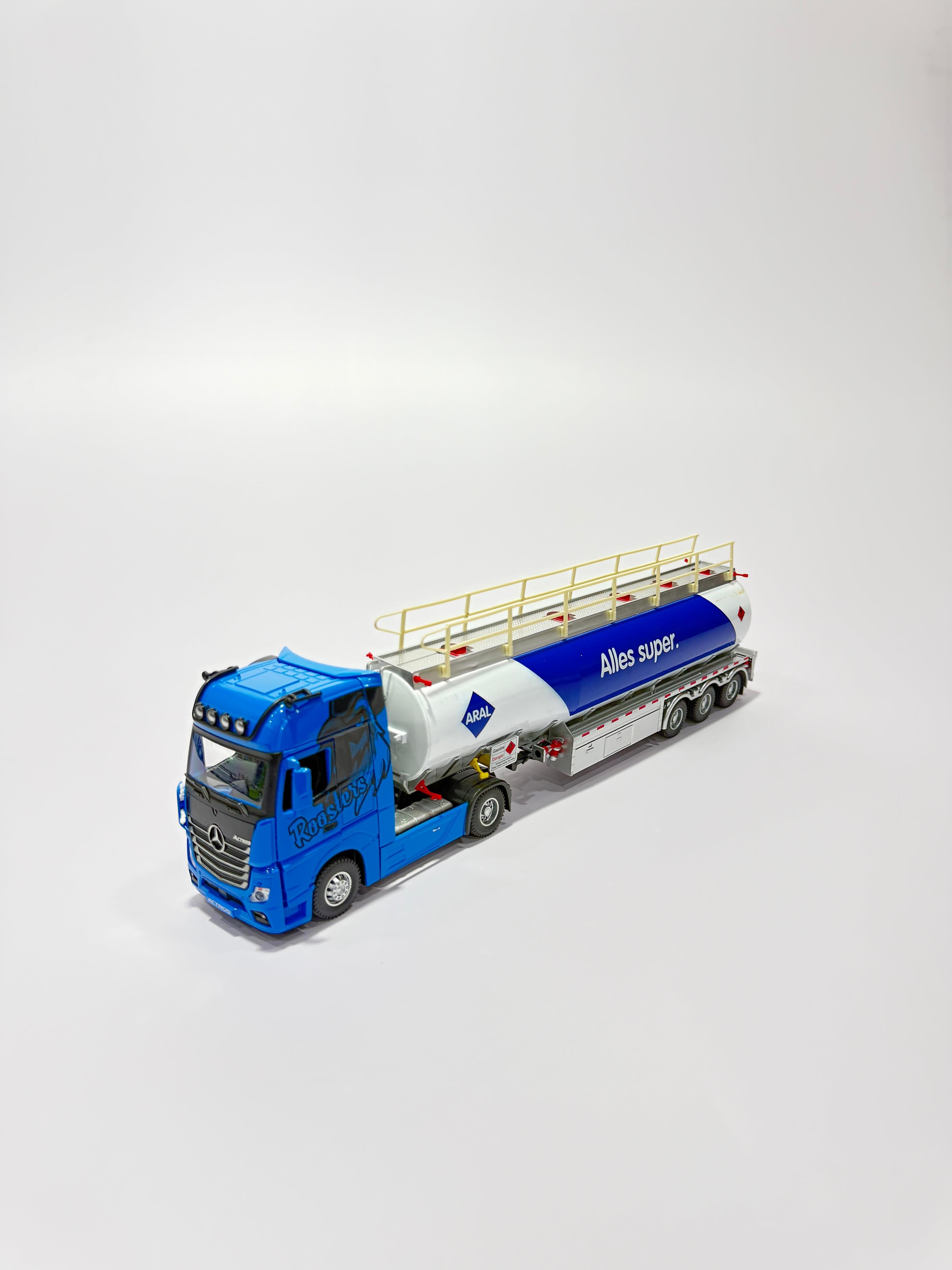Fuel Tanker Die-Cast Model Truck