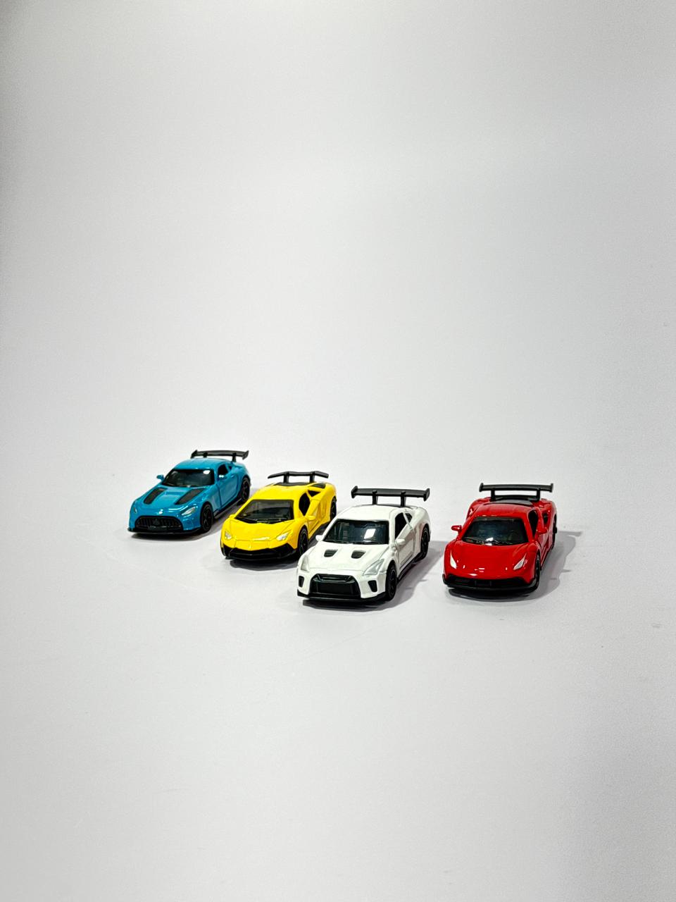 Die-Cast Mini Race Car Set – 1:64 Scale