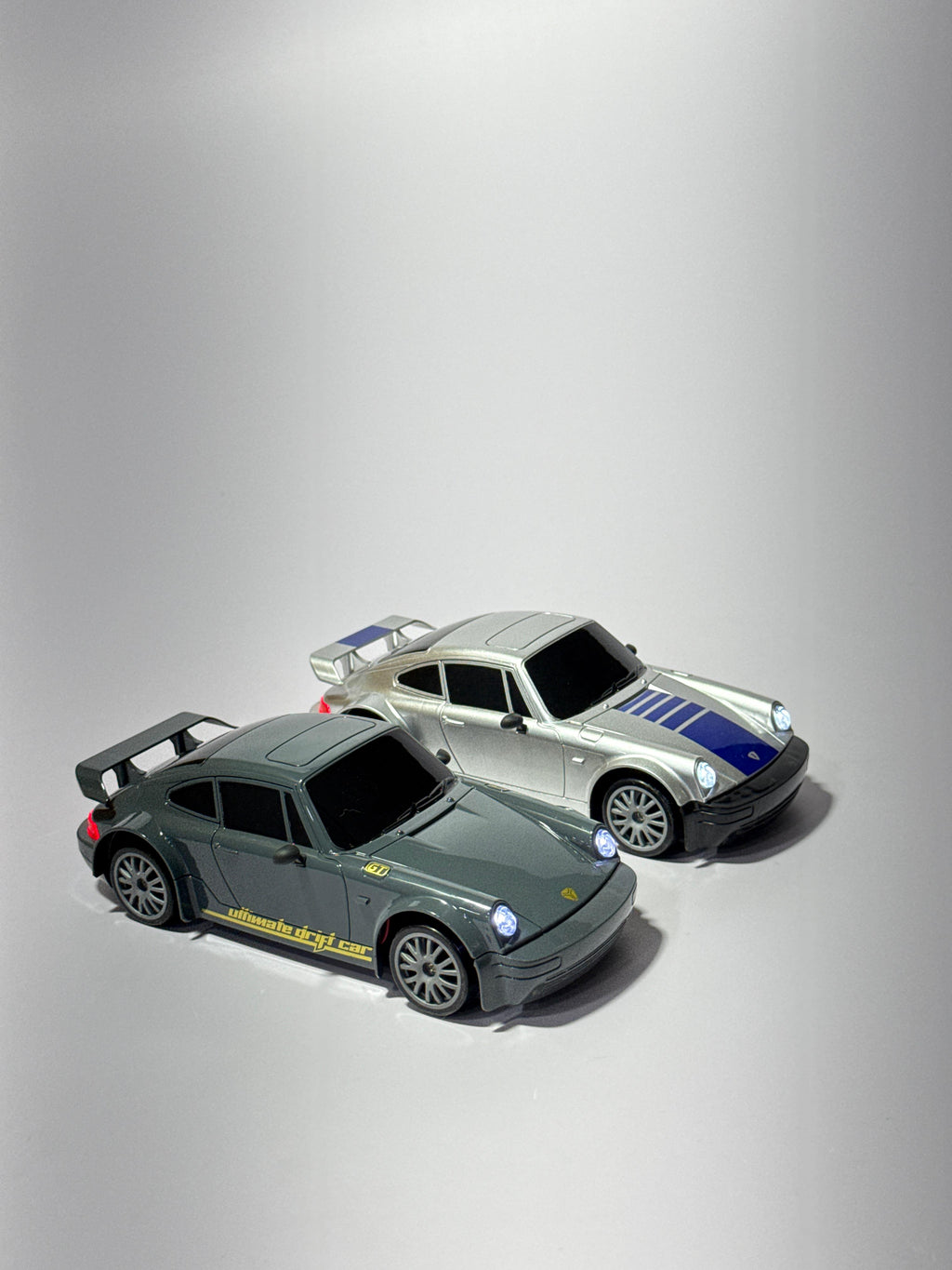 Drifting Porsche 911