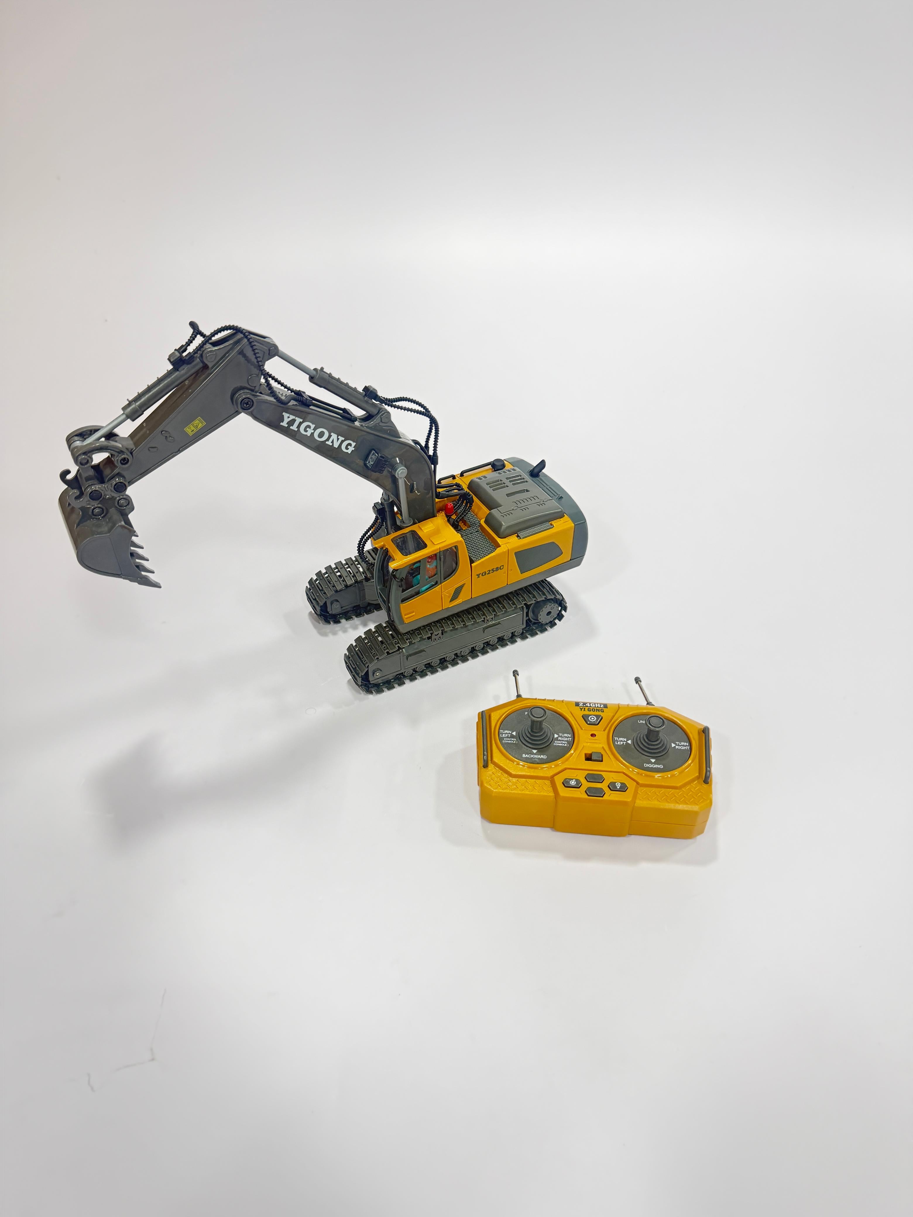 RC HItachi (2.4GHz Remote Control)