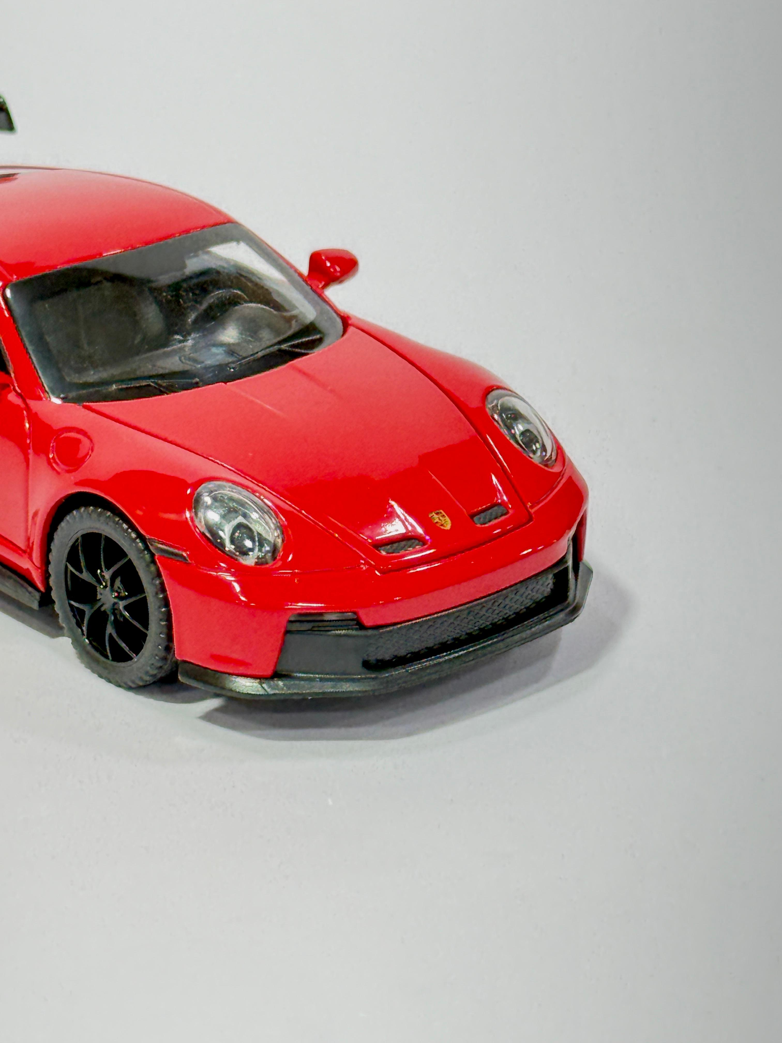 Porsche 911 GT3 Die-Cast (1:32 Scale)