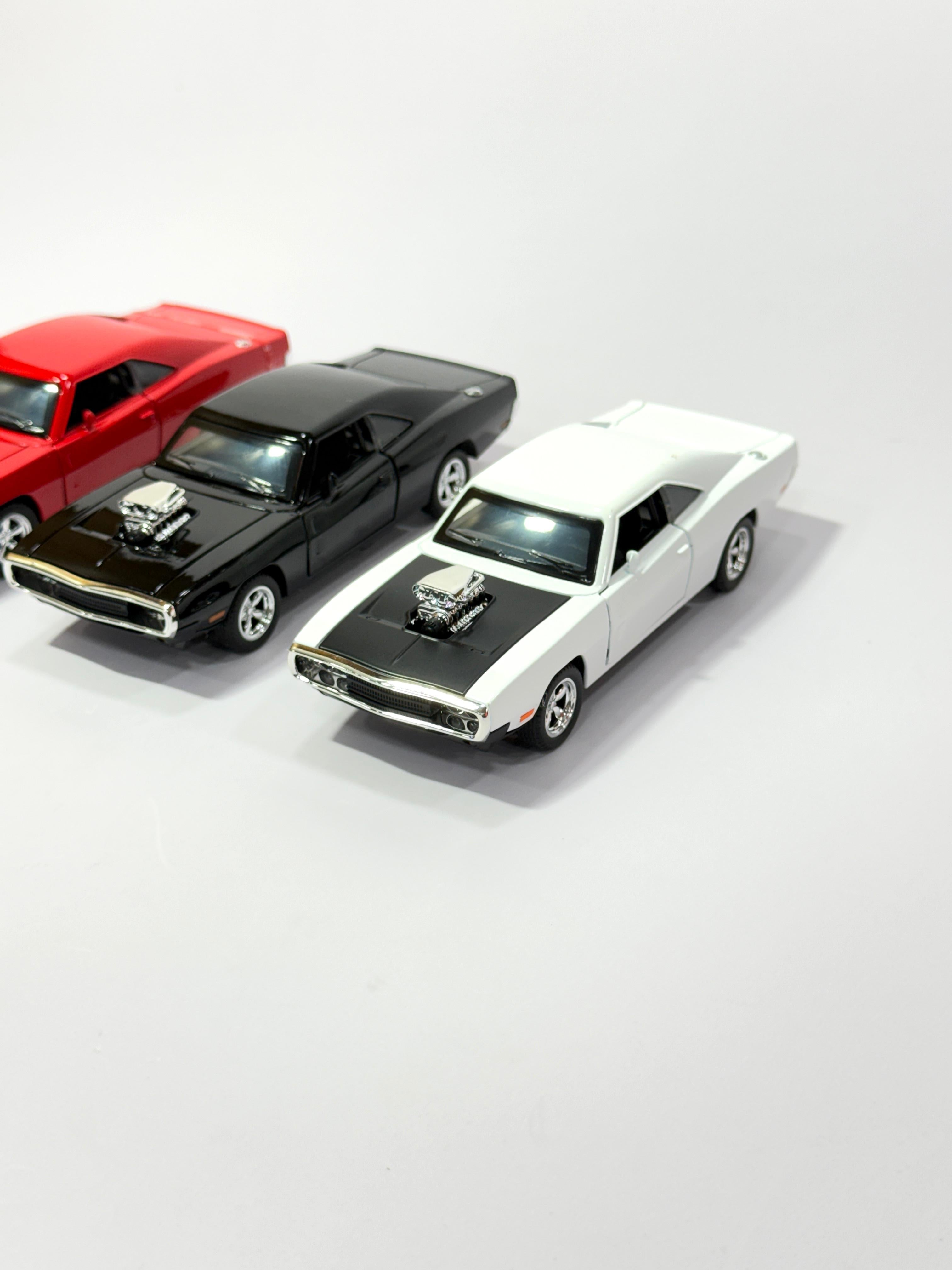 Dodge Muscle Car Die-Cast Model (1:32 Scale)