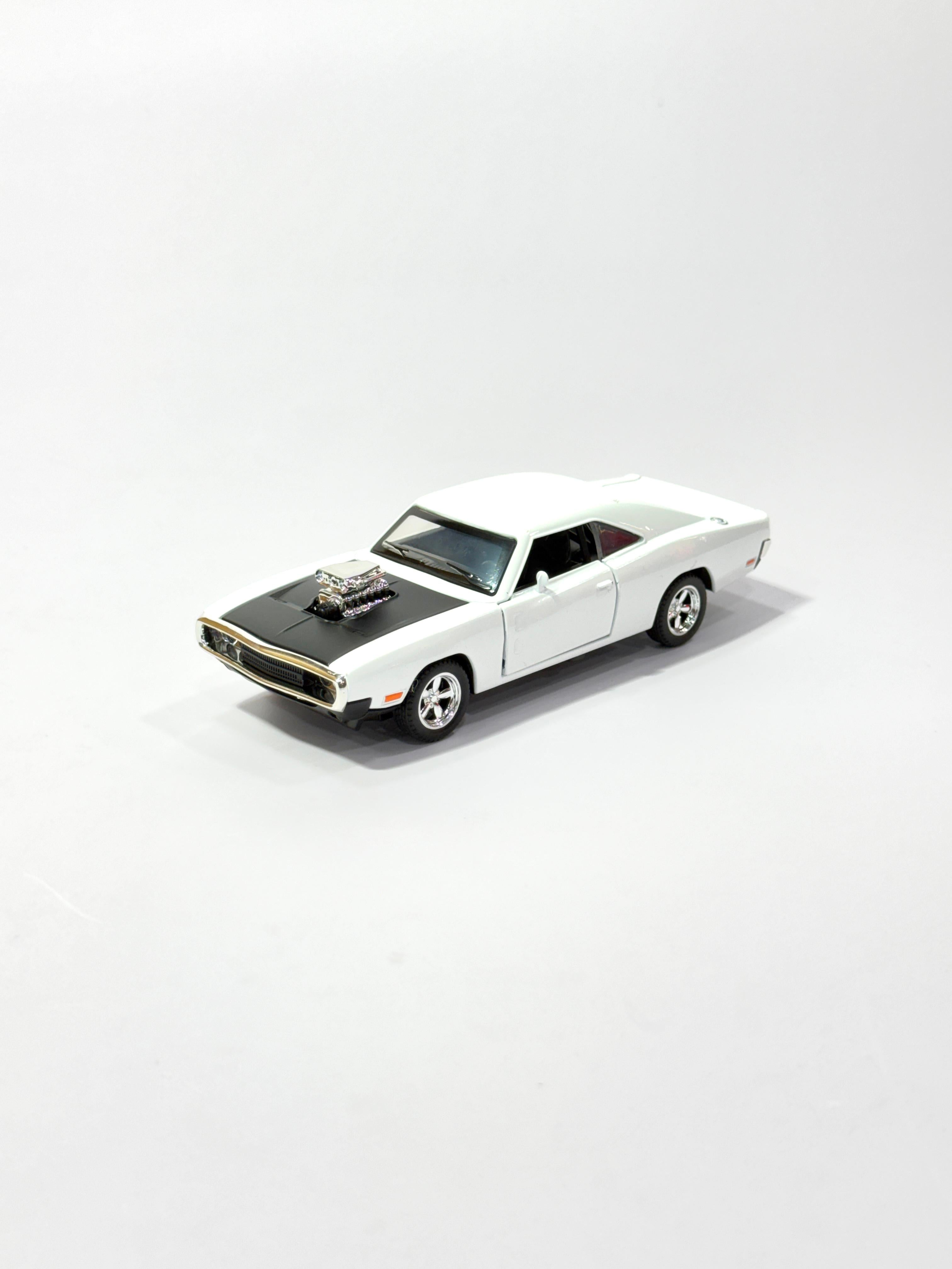 Dodge Muscle Car Die-Cast Model (1:32 Scale)