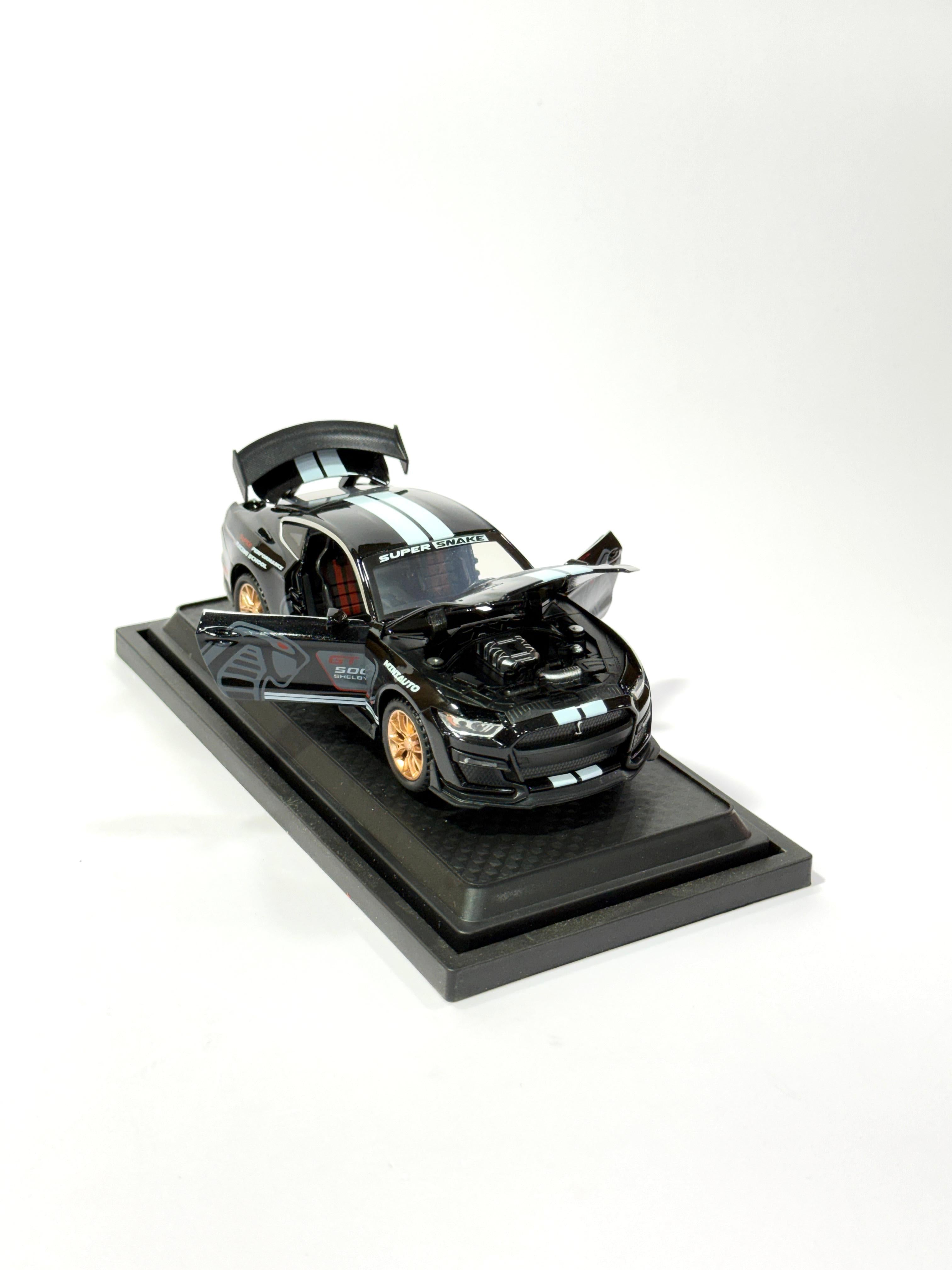 Ford Mustang Shelby GT500 Die-Cast (1:32 Scale)