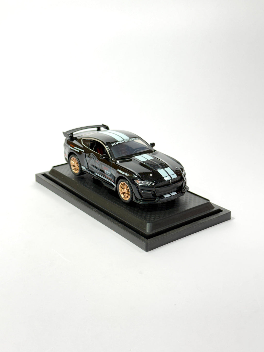 Ford Mustang Shelby GT500 Die-Cast (1:32 Scale)