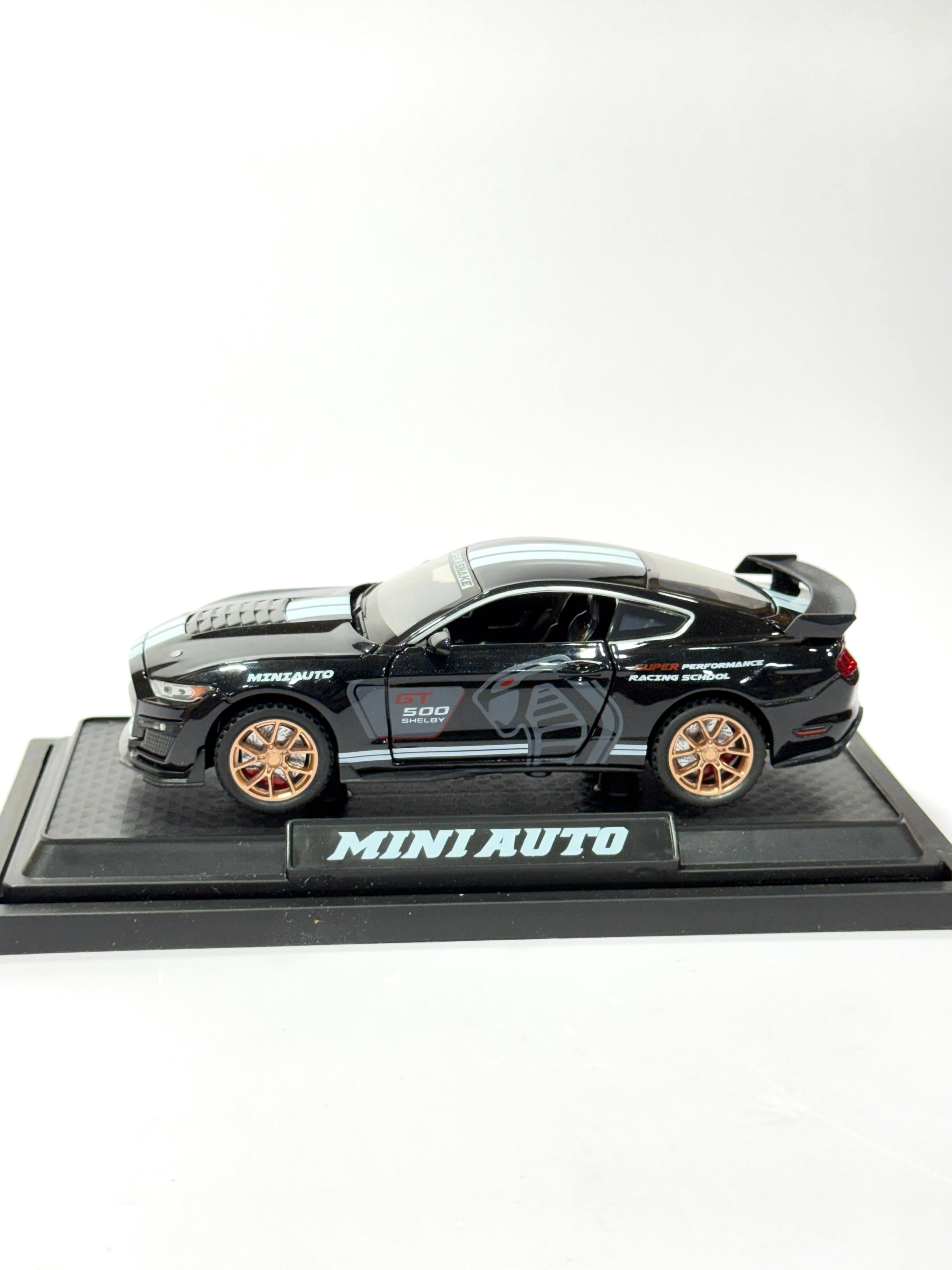 Ford Mustang Shelby GT500 Die-Cast (1:32 Scale)
