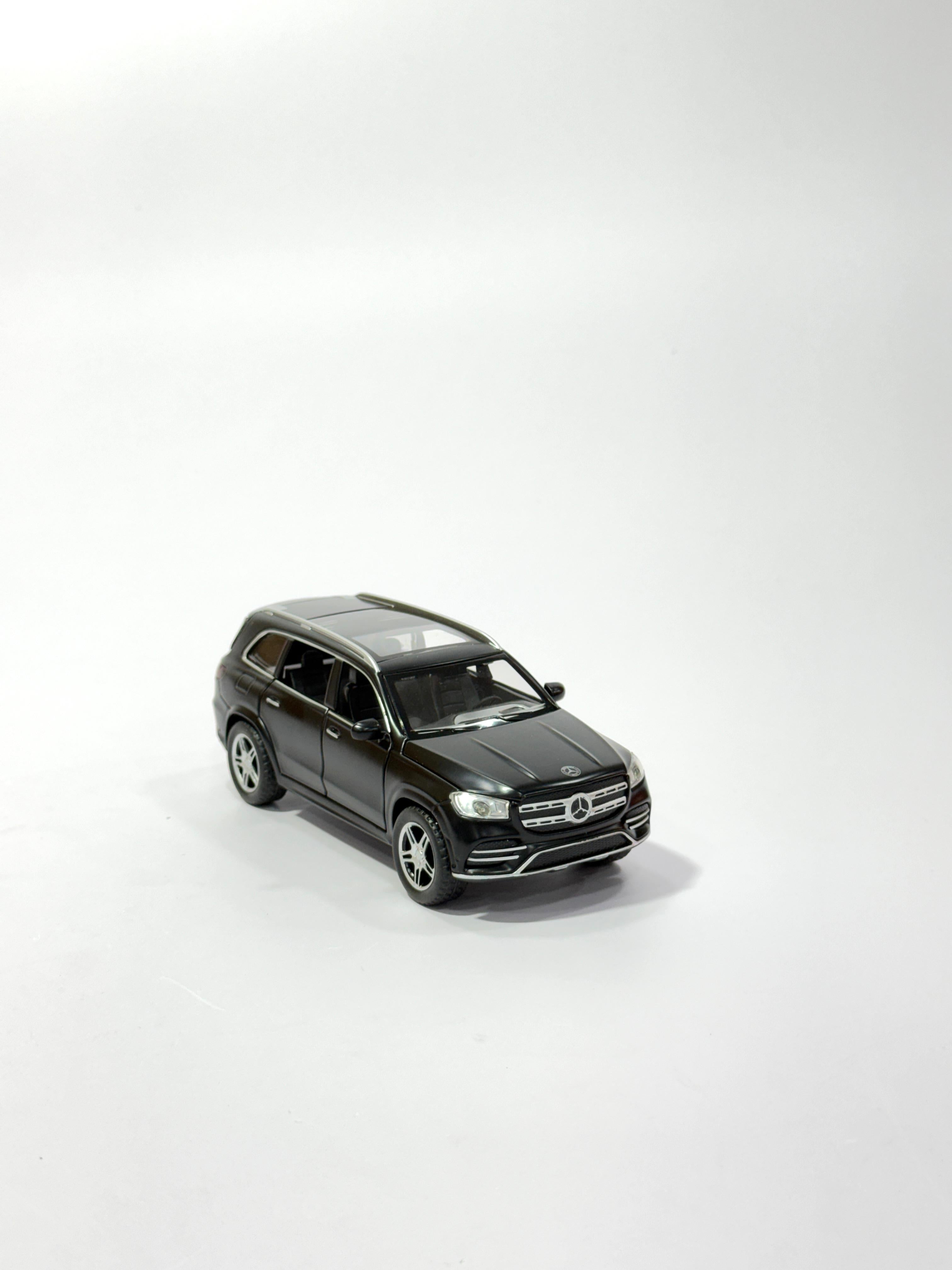 Mercedes Luxury SUV Die-Cast (1:32 Scale )