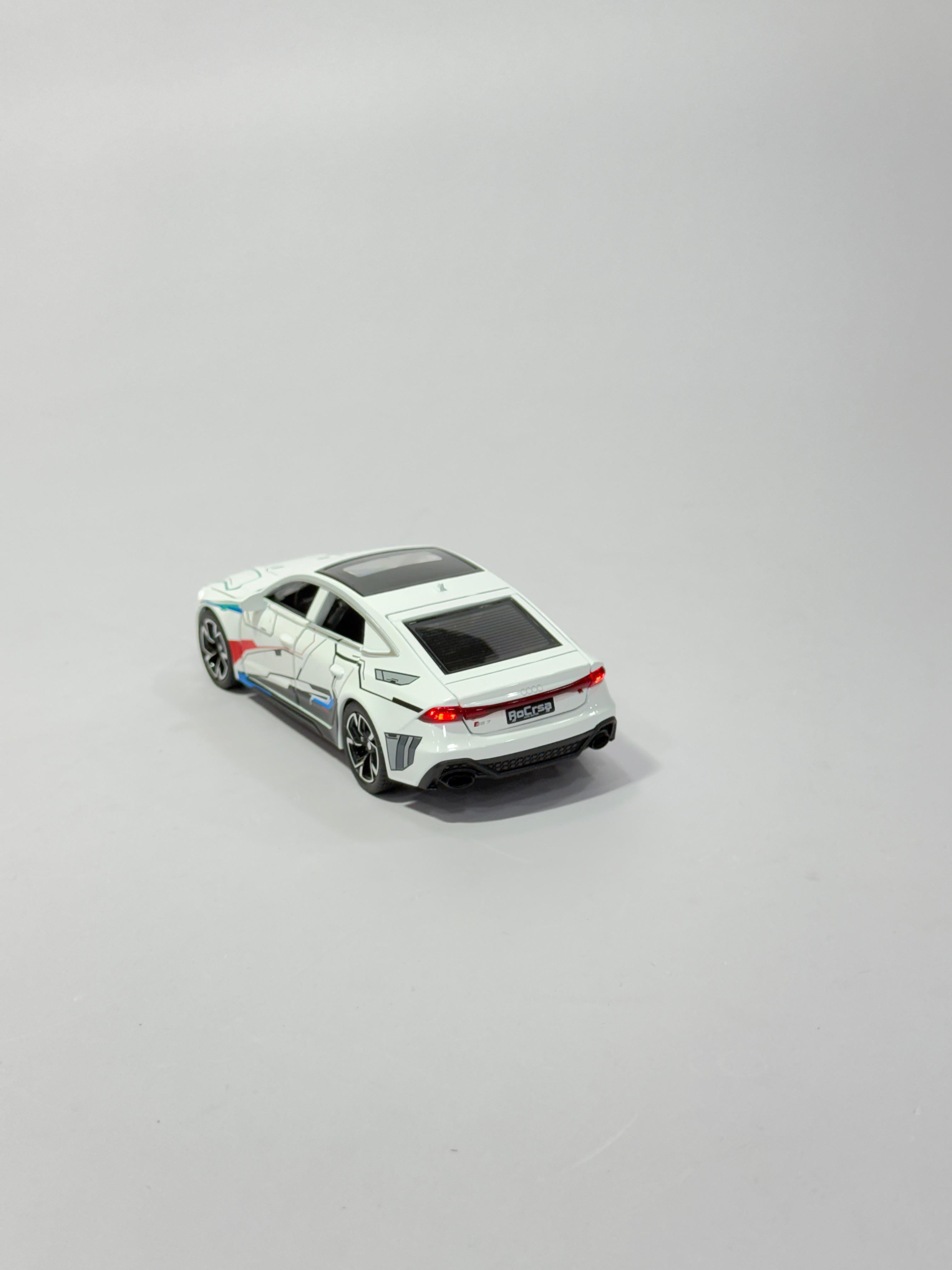 Audi RS e-tron GT Die-Cast (1:32 Scale)