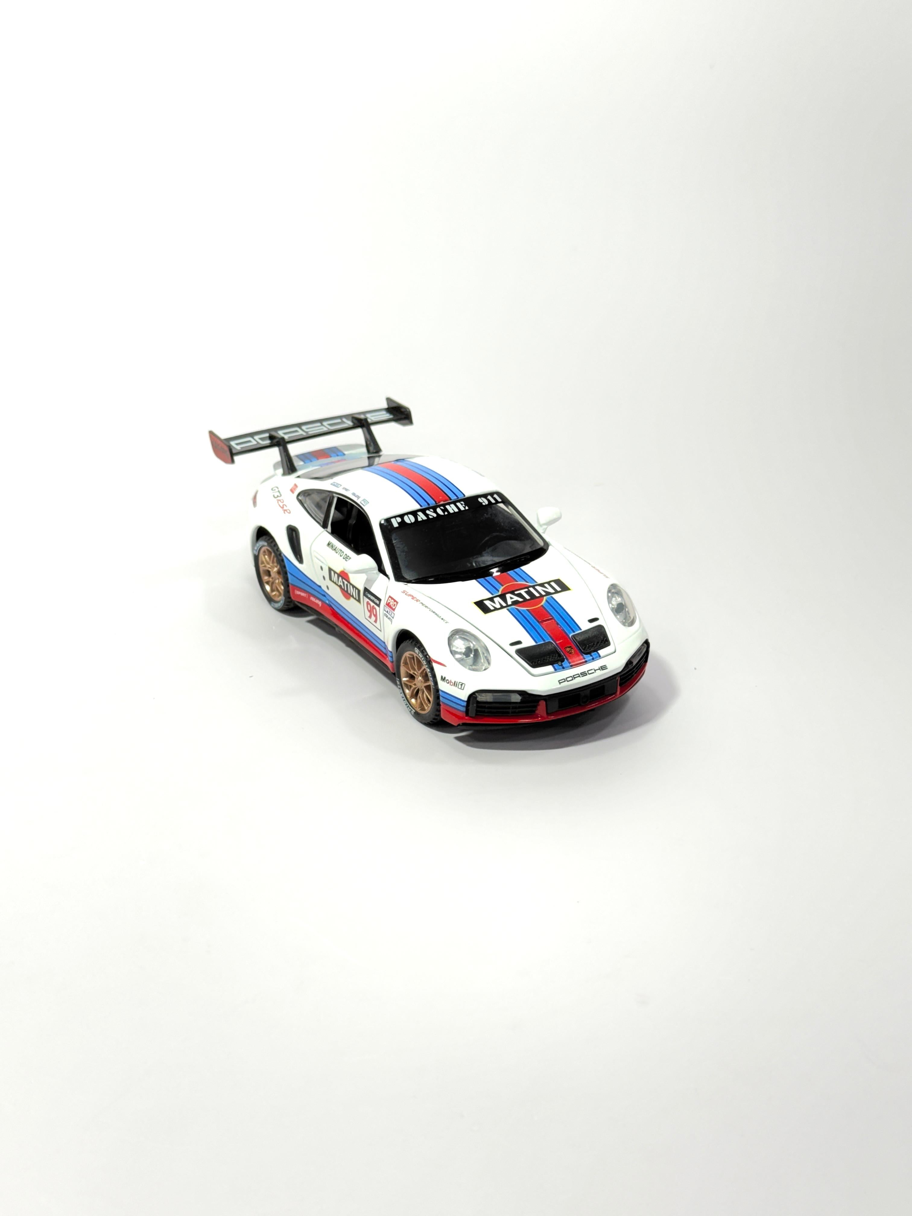 Porsche 911 GT3 RSR – Martini Racing Edition (scale 1:32)
