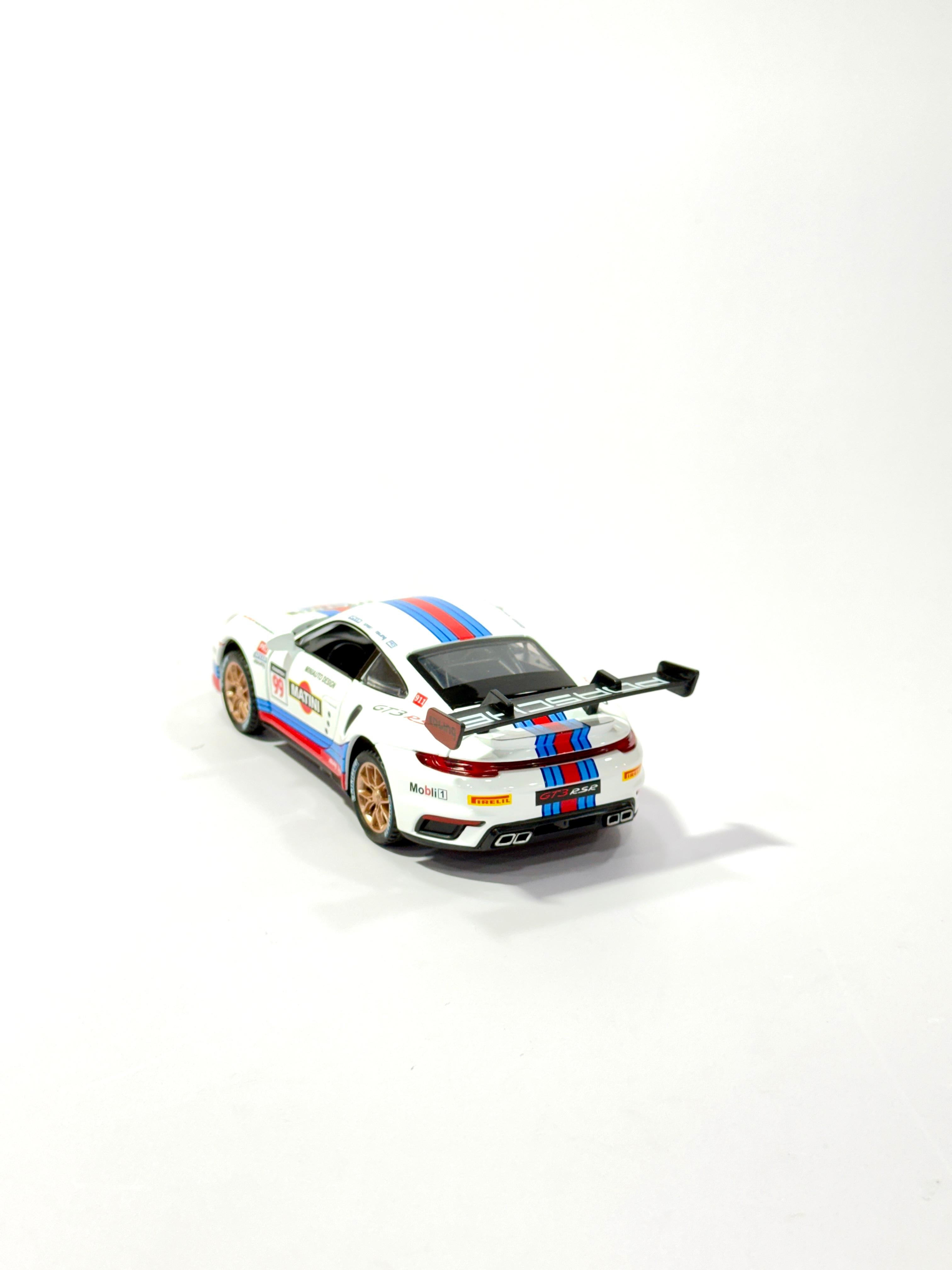 Porsche 911 GT3 RSR – Martini Racing Edition (scale 1:32)