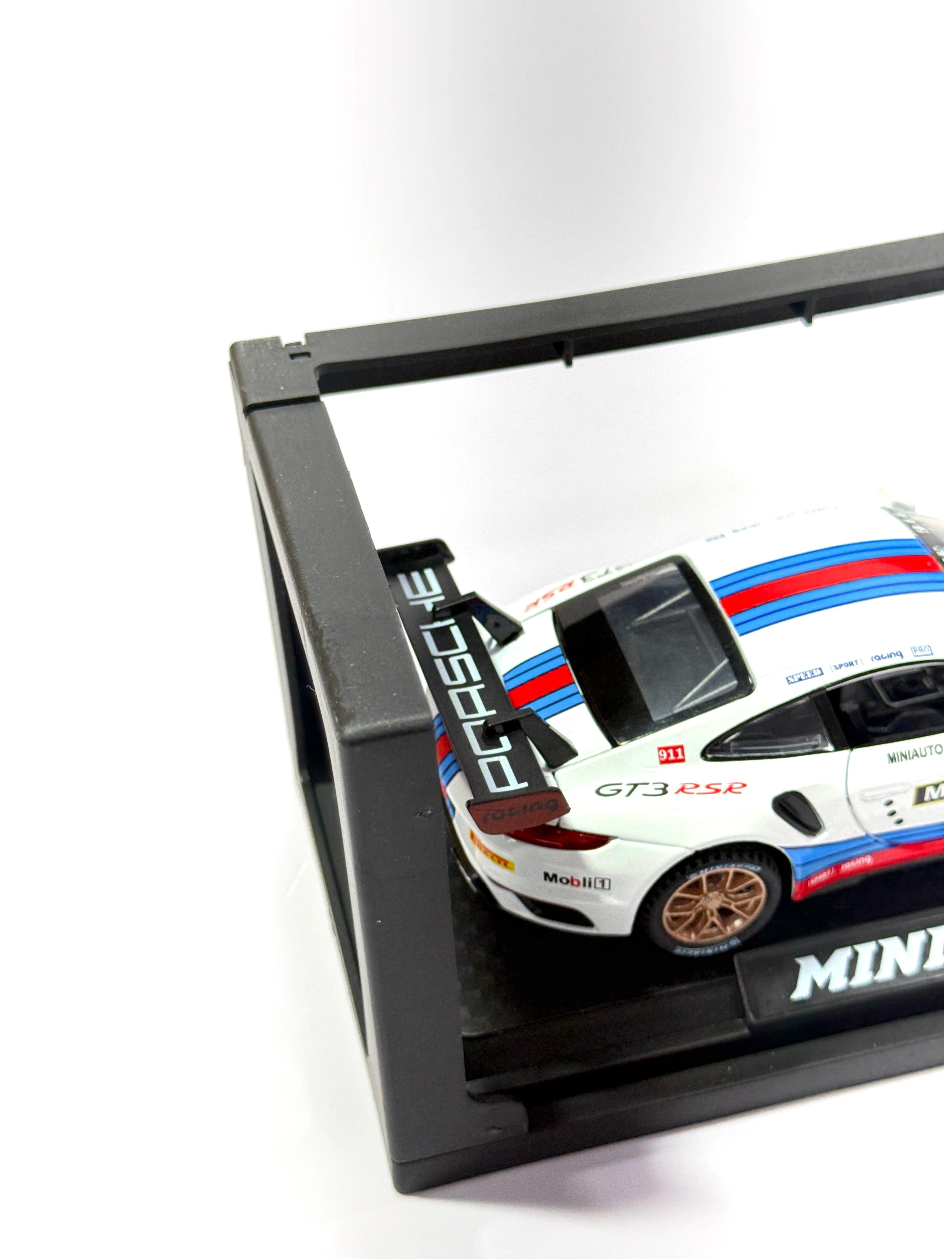 Porsche 911 GT3 RSR – Martini Racing Edition (scale 1:32)