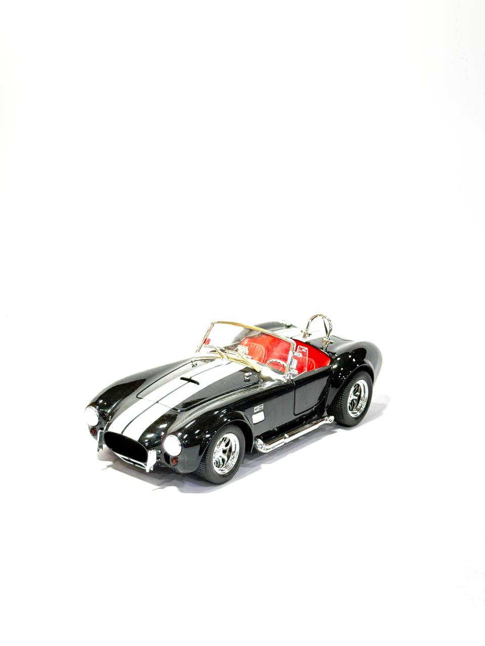 Classic Shelby Cobra 427 Die-Cast (1:32 Scale)
