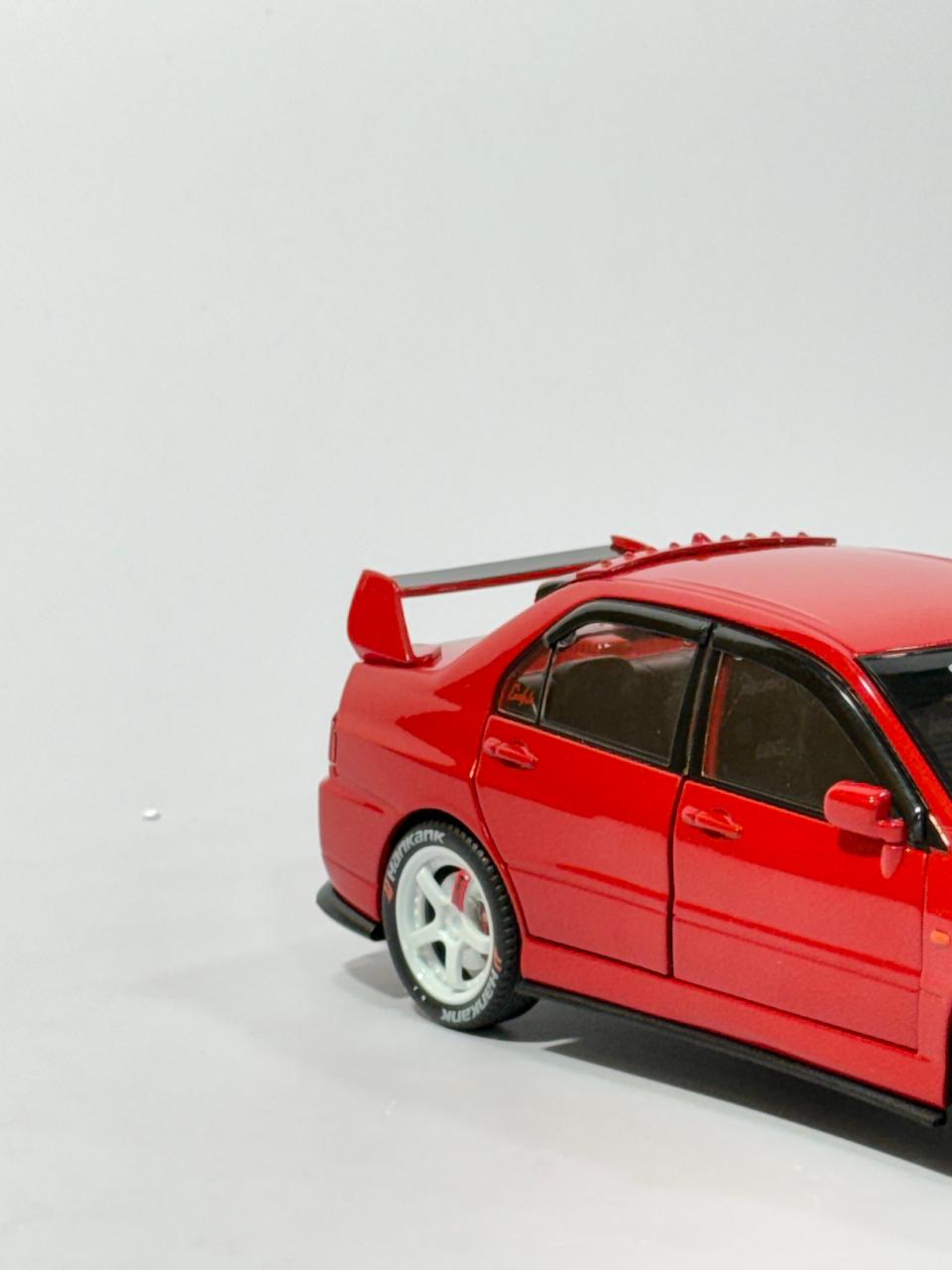 Lancer Evolution Die-Cast Model Car – 1:24 Scale