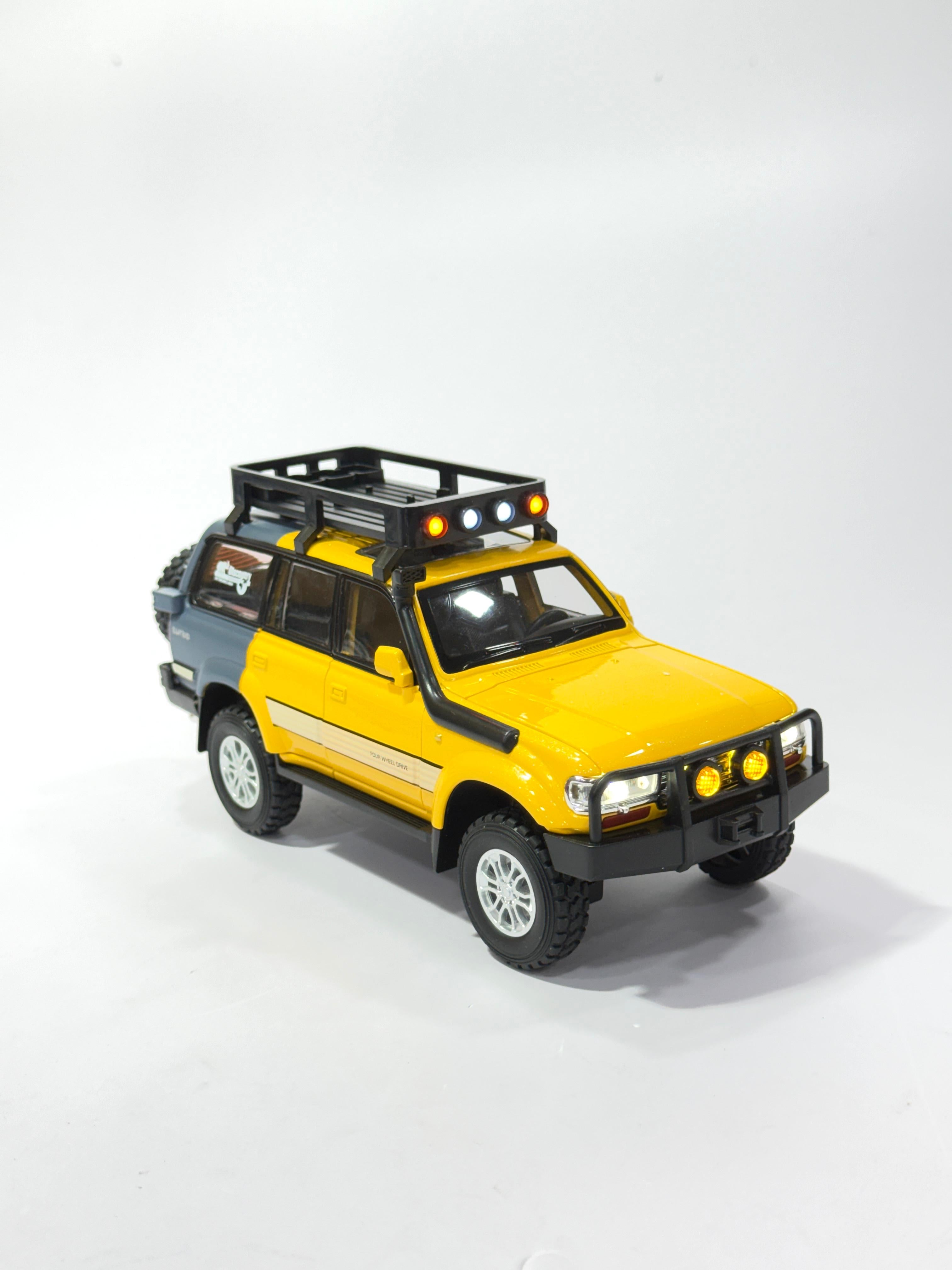 Land Cruiser Off-Road Die-Cast Model Car (Scale 1:32)