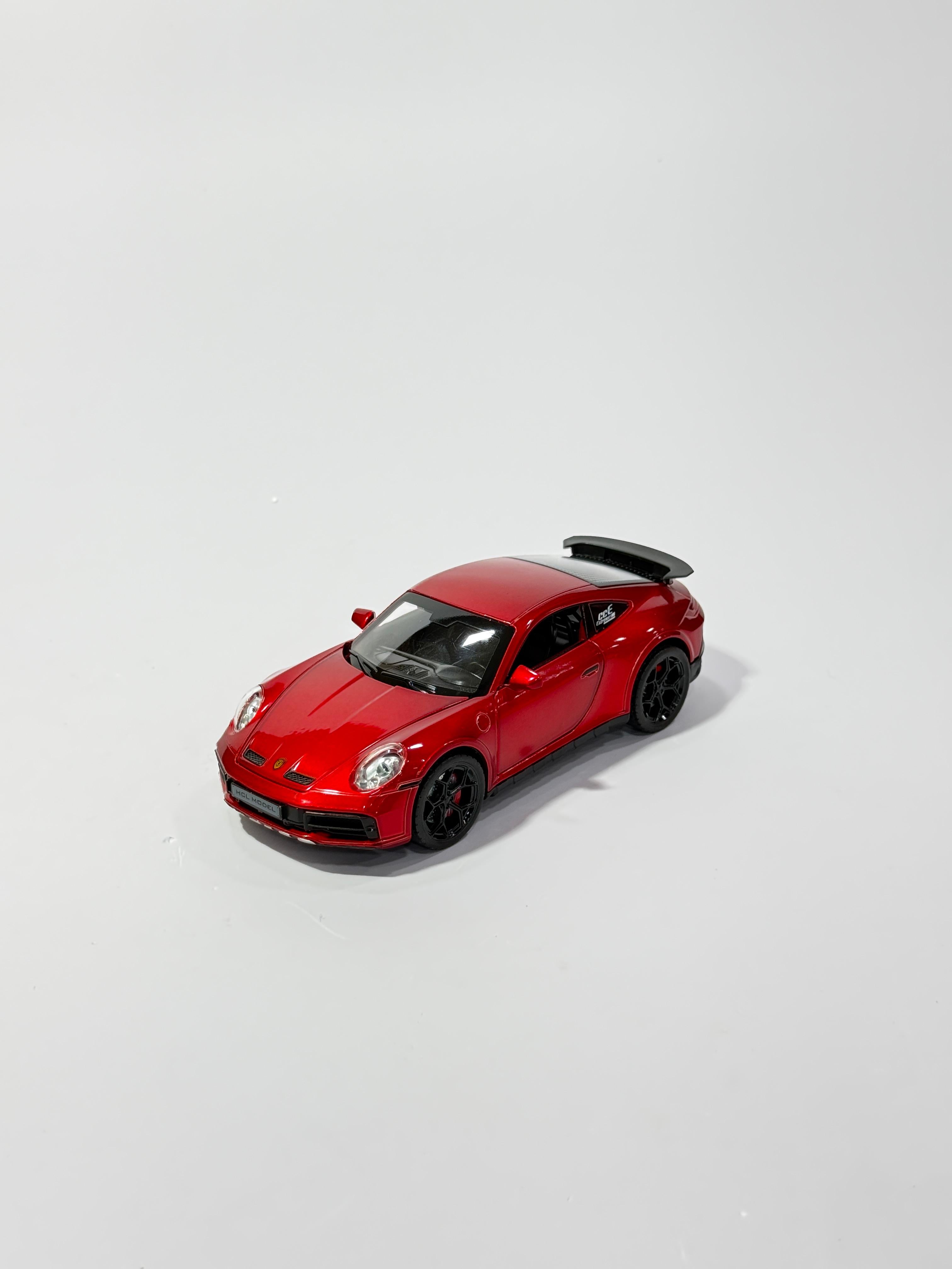 911 Style Sports Car Die-Cast Model (Scale 1:24)