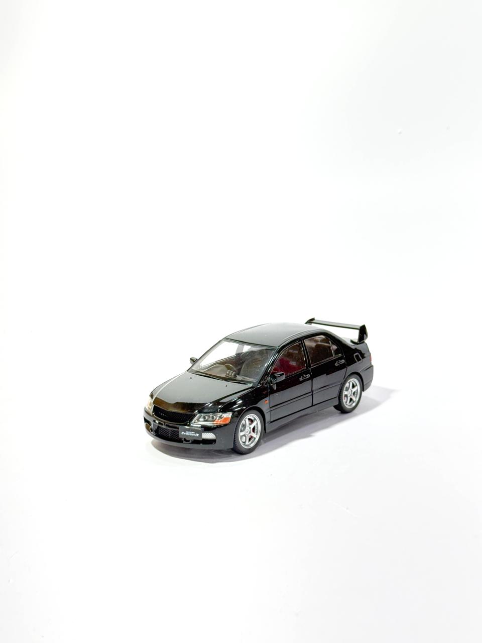 Mitsubishi Lancer Evolution IX Die-Cast Model Car 1:32 Scale