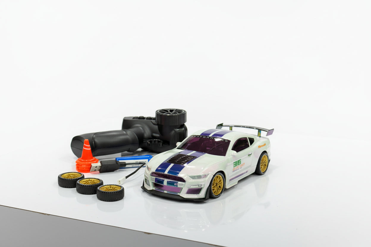 RC Racing Drift Car – 1:18 Scale High Speed Remote