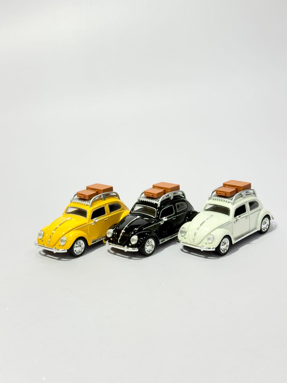 Classic Beetle Die-Cast Car Model - With Roof Luggage [1:32 Scale]