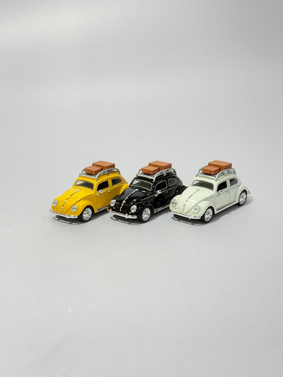 Classic Beetle Die-Cast Car Model - With Roof Luggage [1:32 Scale]